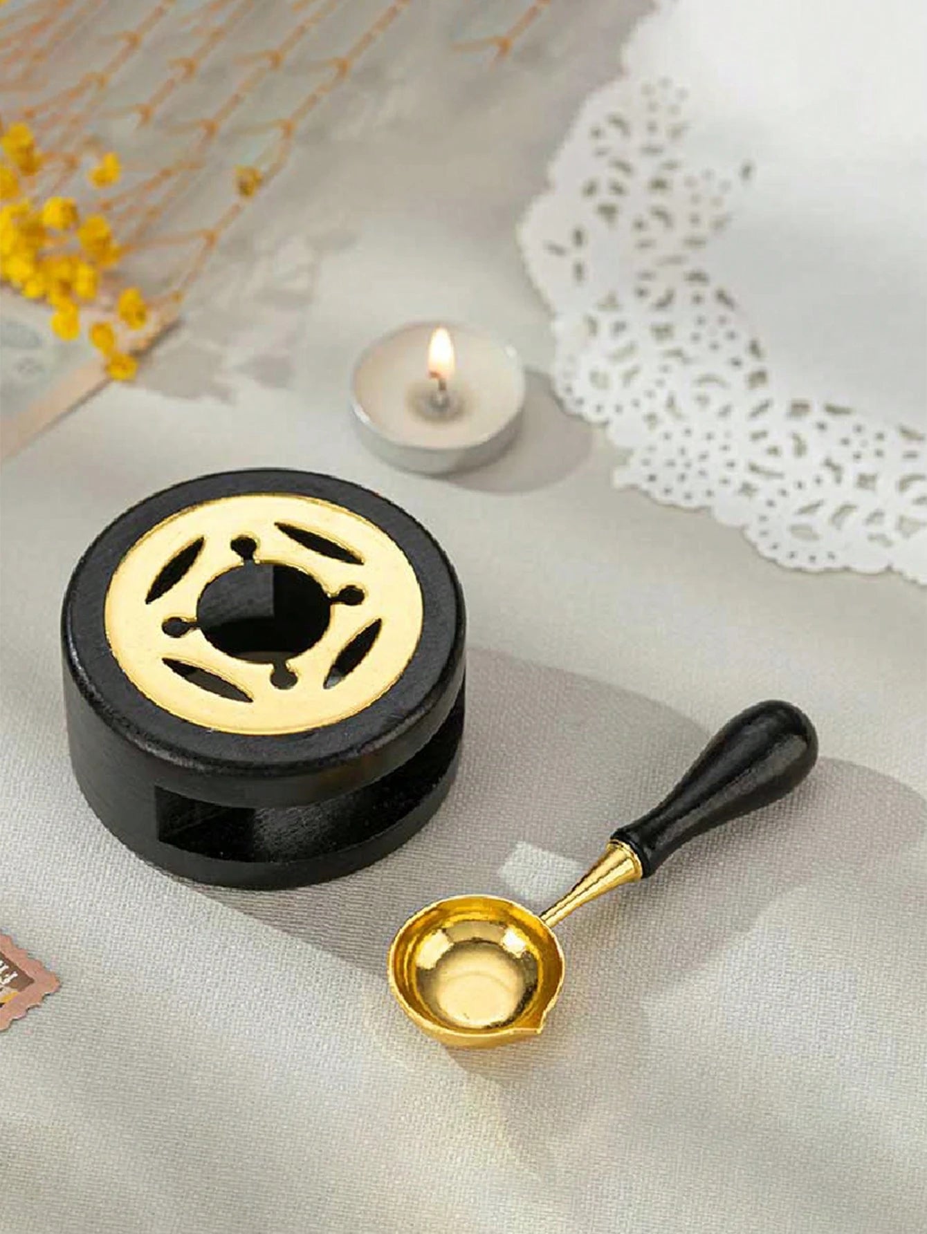 1pc Two Tone Hollow Wax Melting Furnace Stove With Wax Spoon, Vintage Multi-Purpose Wax Melting Furnace For Letter, Envelope, Stamp Back To School,Back To School,School Supplies