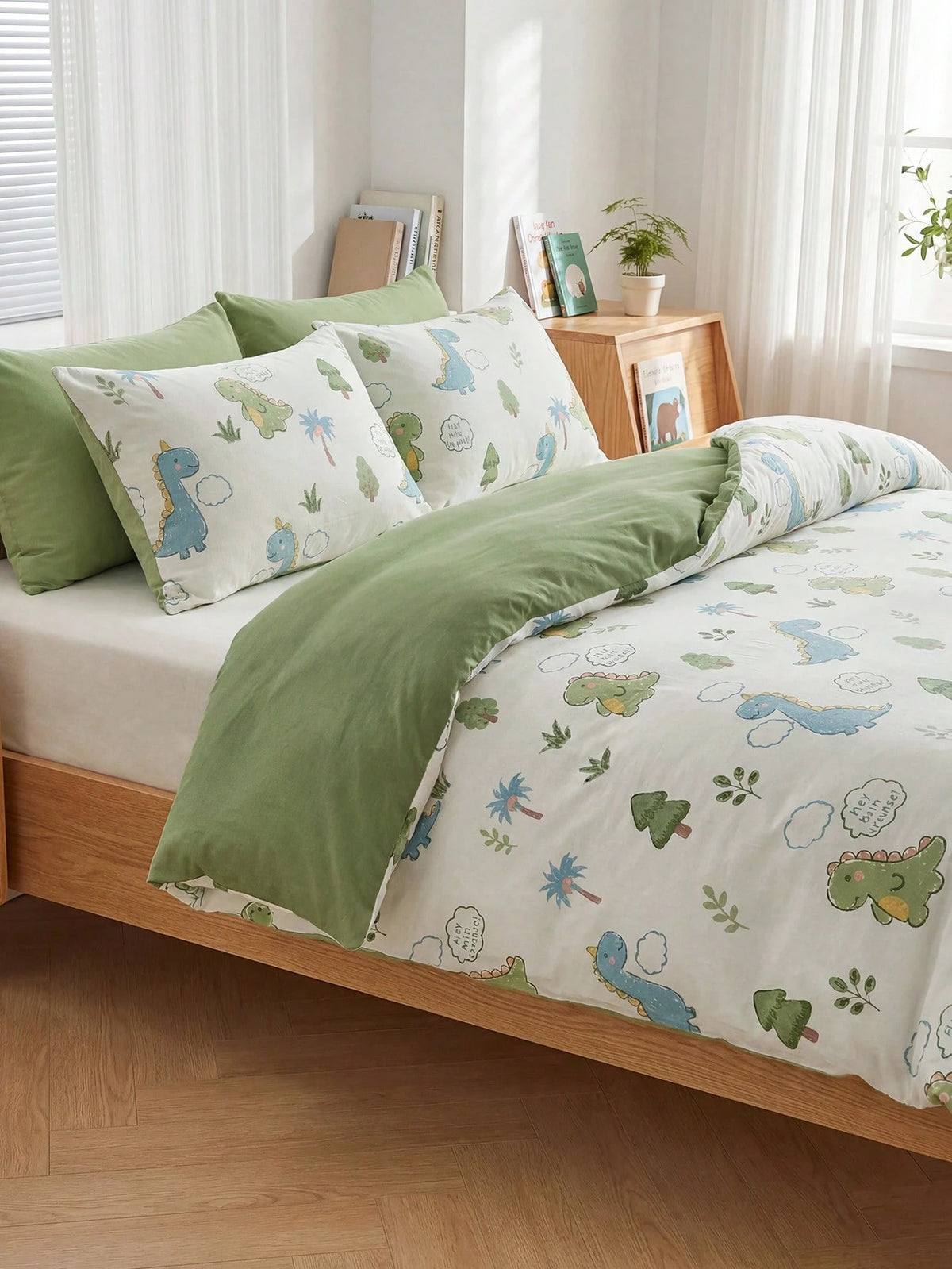 2/3pcs Cartoon Dinosaur Print Bedding Set, Cute Dinosaur Bed Linen Set, Suitable For Children All Seasons, Soft & Breathable, Machine Washable (1 Duvet Cover + 1/2 Pillowcase)