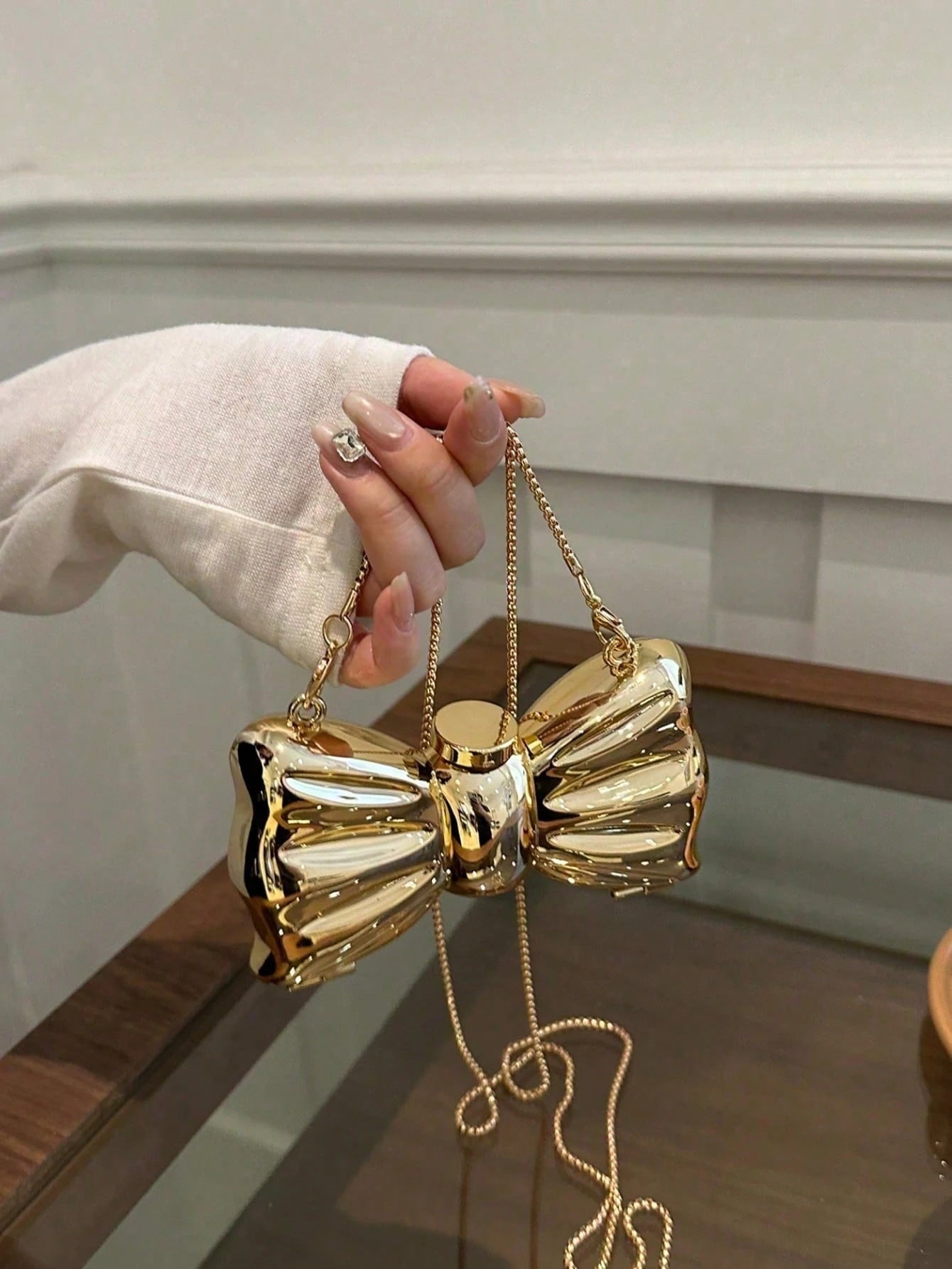 2025 Spring/Summer New Bow Art Yuansu Feng Chain Women's Small Square Bag, Minimalist Shoulder & Crossbody Bag