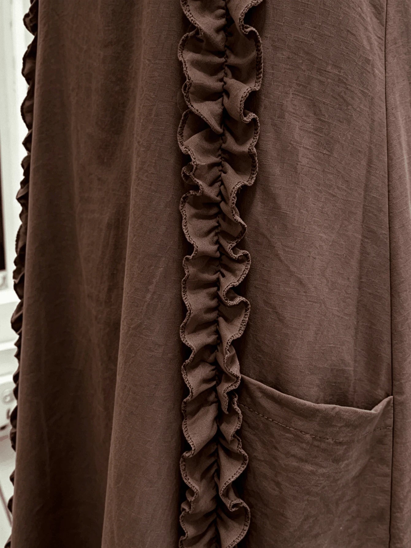 2026 Women's Casual Sleeveless Ruffle Mini Dress, Round Neck Loose A-Line Fit With Side Pockets, Summer Everyday Wear Elegant Brown