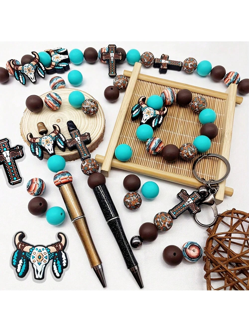 25PCS Highland Cow, Cross Vintage Pattern Silicone Beads Set, Suitable For DIY Crafts, Bracelet, Keychain And Jewelry Making- Silicone Material, Various Shapes And Sizes, Fashionable Animal Design, M
