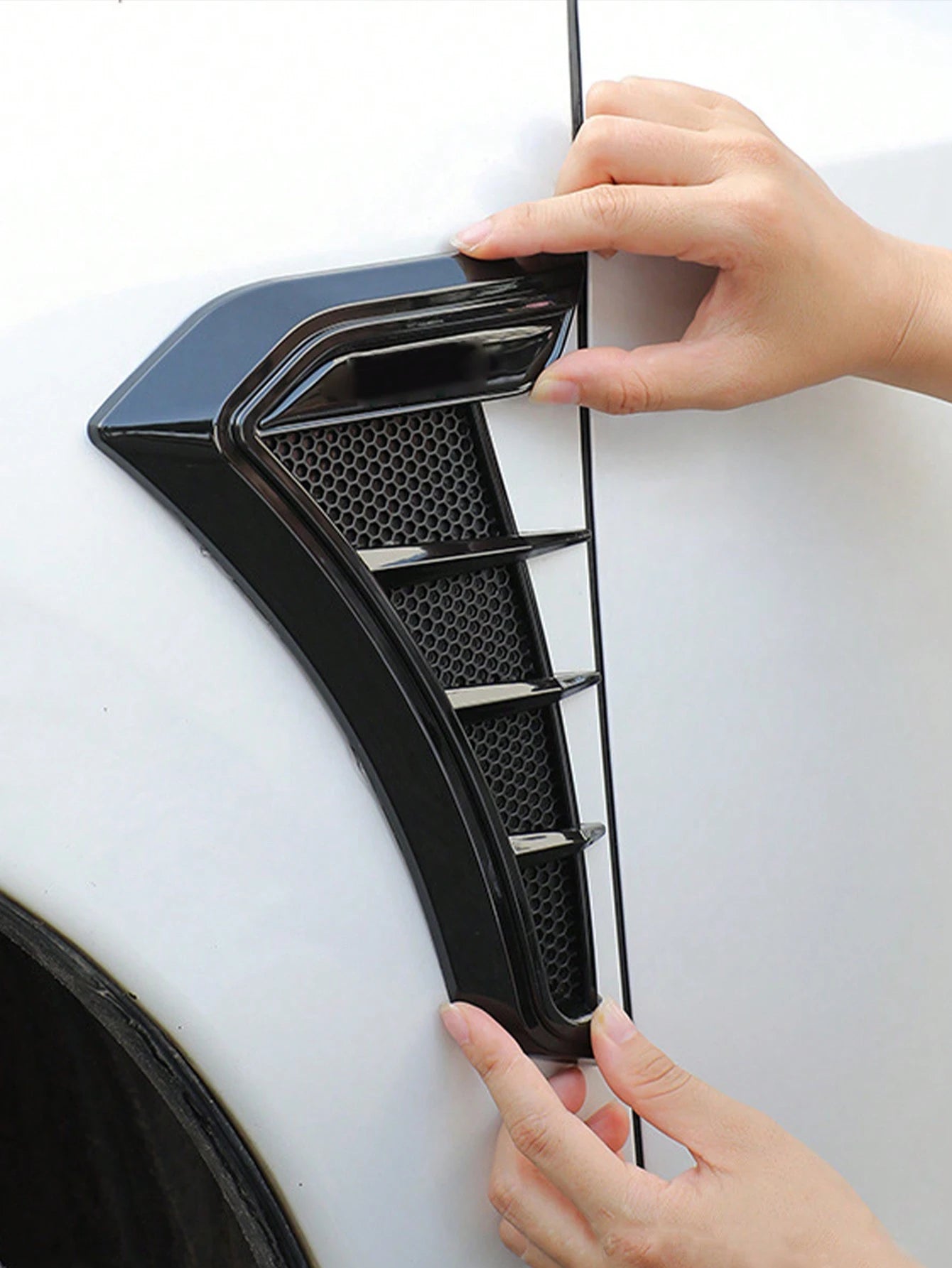 2pcs Car Decorative Stickers, Universal Side Vent Outlet Stickers, Stickers (2 Types Of Adhesive Backing Randomly Sent)