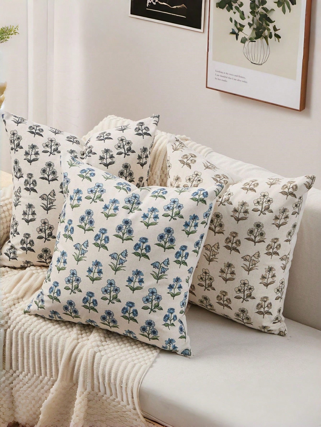 2pcs Farmhouse Floral Throw Pillow Covers 18x18 Inch, Rustic Botanical Style Sofa/Bed/Living Room Decorative Pillow Covers, Vintage Country Floral Cushion Covers, Cottage Home Decor, Brown