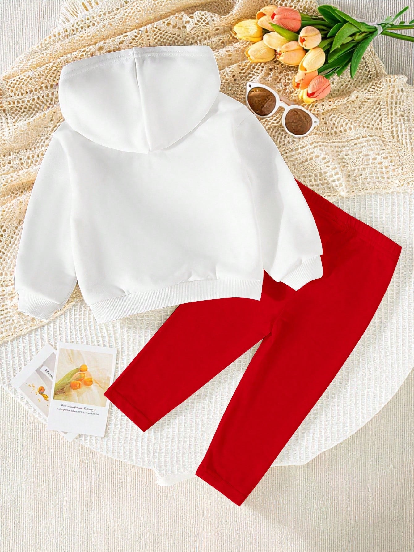 2pcs/Set Baby Girl 0-3 Years Old White And Red Hooded Sweatshirt, 3D Embroidered Cherry Print, Paired With Solid Color Leggings, Cute Parent-Child Outfit For Autumn
