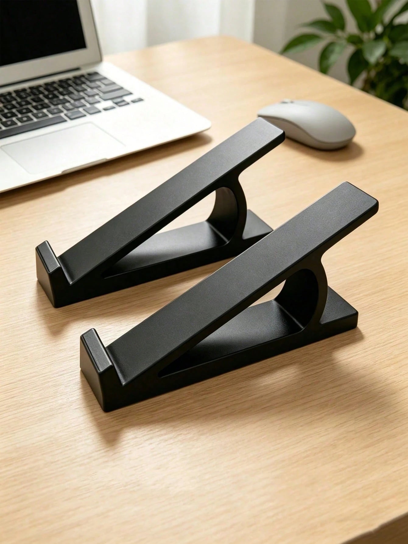 2pcs/Set Minimalist Keyboard Stand, Ergonomic Tilt Angle, Effectively Reduces Hand Fatigue, Sturdy And Stable, Suitable For Remote Workers And Students, Durable Keyboard Holder, Keyboard Stand/Keyboar