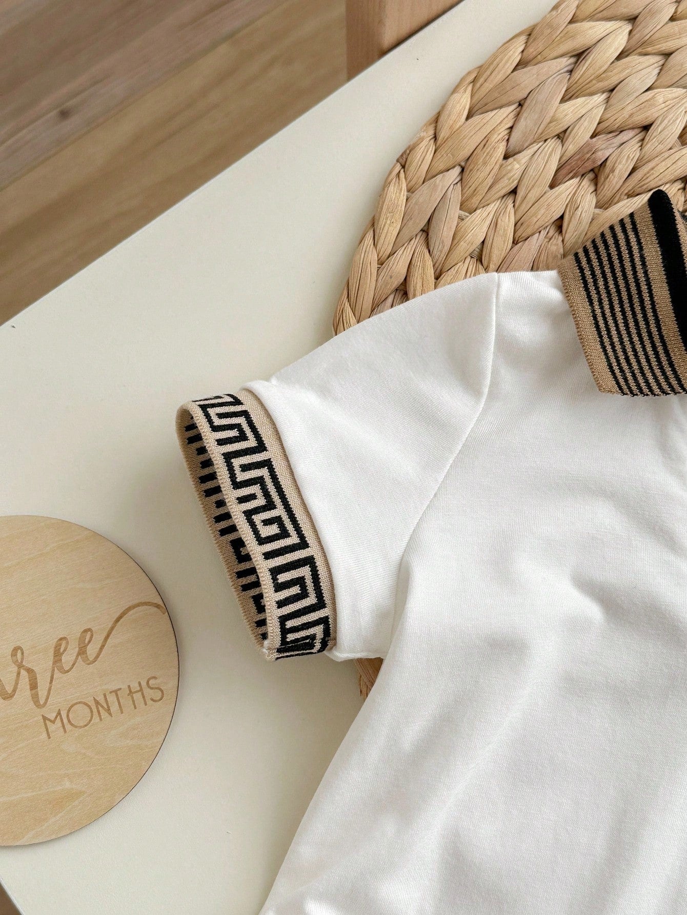 2pcs Set Newborn Baby Boy/Girl Casual College Style V-Neck Knitted Small Logo Print Bodysuit Outfit, Summer Party & Outdoor Wear
