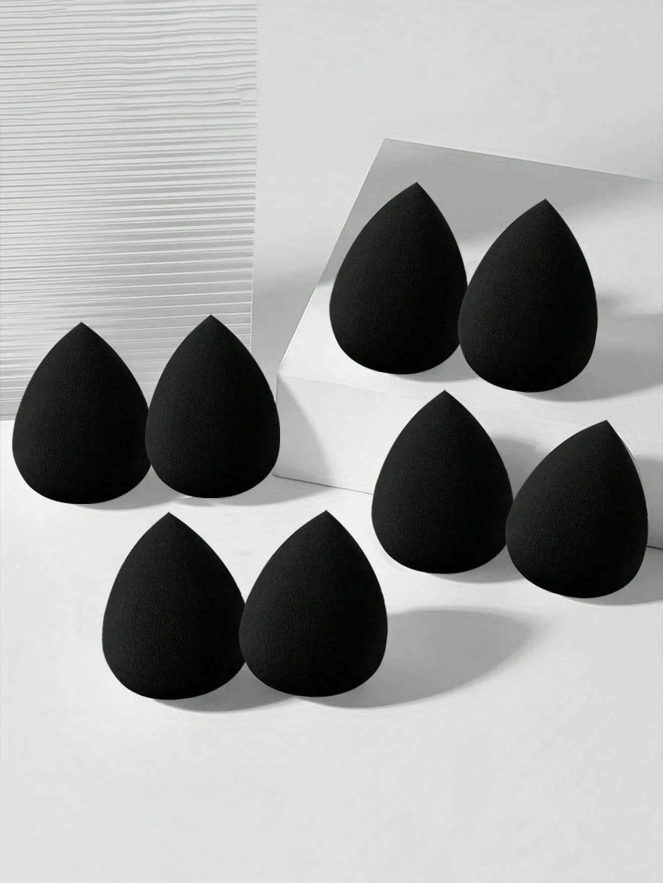 30/20/15/10/8//6/5/3/2pcs Multi-Functional Black Makeup Sponges, Liquid/Cream/Powder Seamless Smooth Makeup Sponges, Teardrop Shaped Makeup Sponges, Dry And Wet Use Makeup Tools, Multi-Functional Make