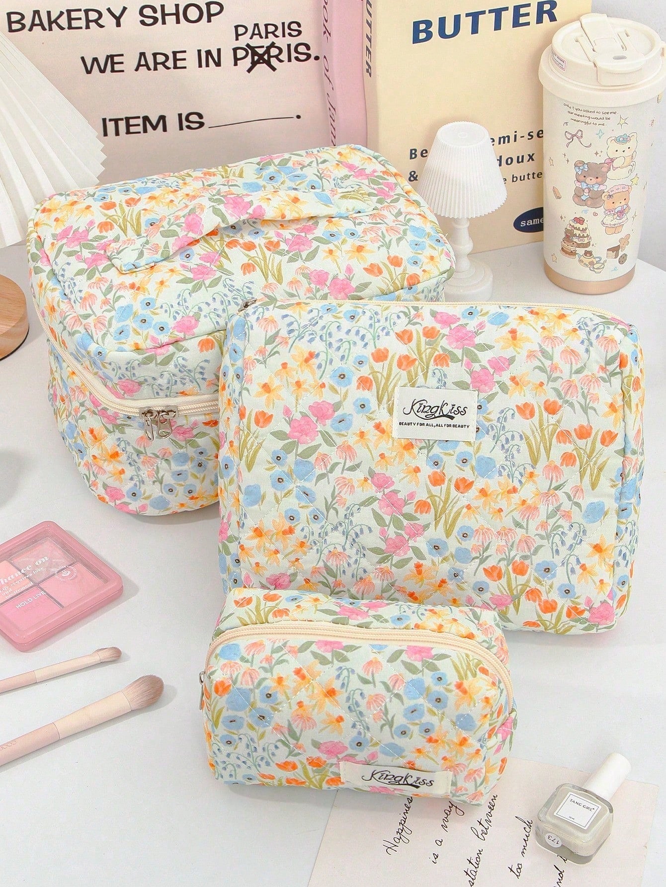 3pcs Colorful Oil Painting Floral Quilted Makeup Bag Set, Soft Diamond Quilted Fabric, 3 Sizes Combination. Smooth Zipper Closure, Dust-Proof And Organized, Can Be Used To Store Skincare And Makeup. F