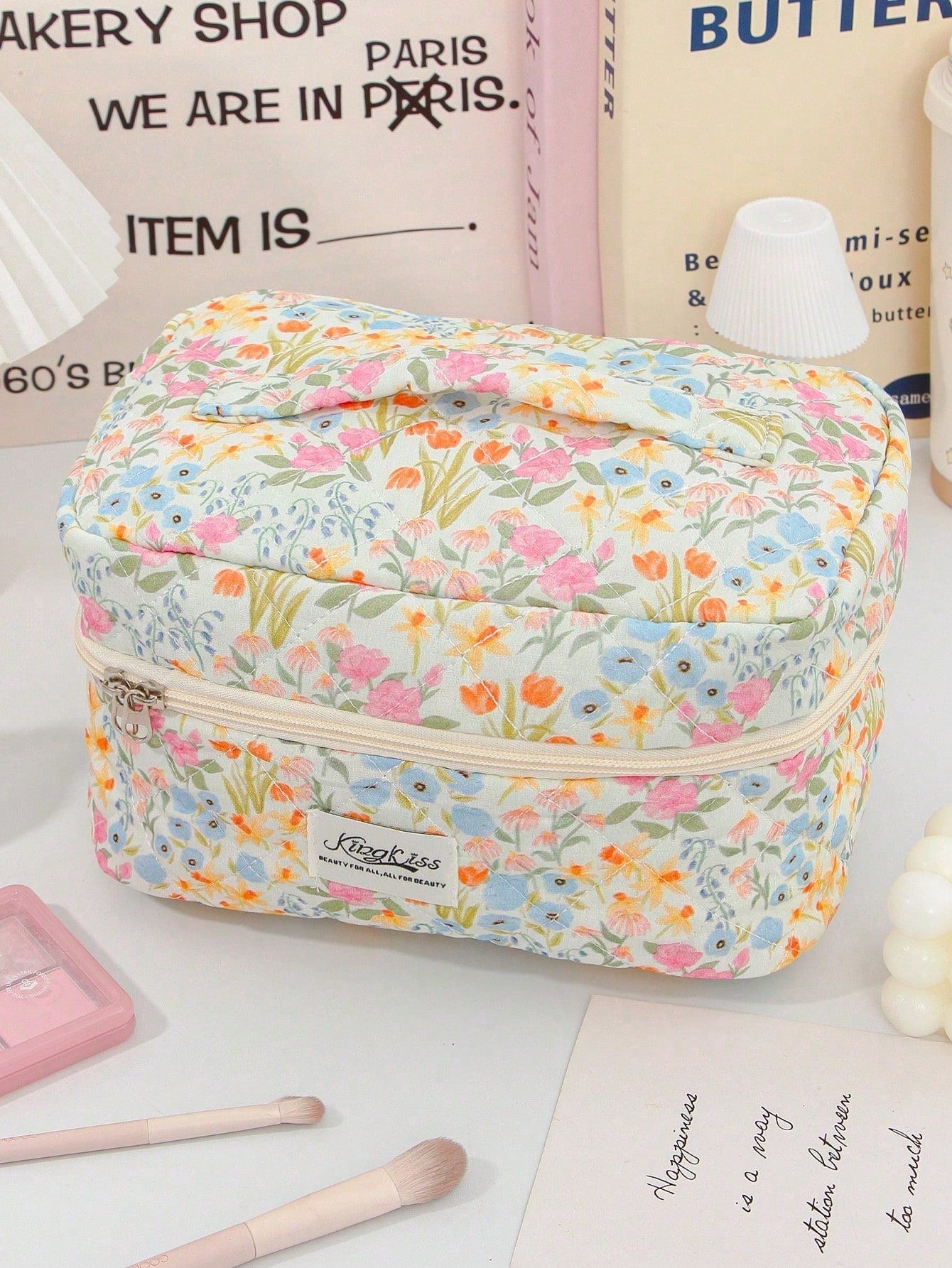 3pcs Colorful Oil Painting Floral Quilted Makeup Bag Set, Soft Diamond Quilted Fabric, 3 Sizes Combination. Smooth Zipper Closure, Dust-Proof And Organized, Can Be Used To Store Skincare And Makeup. F