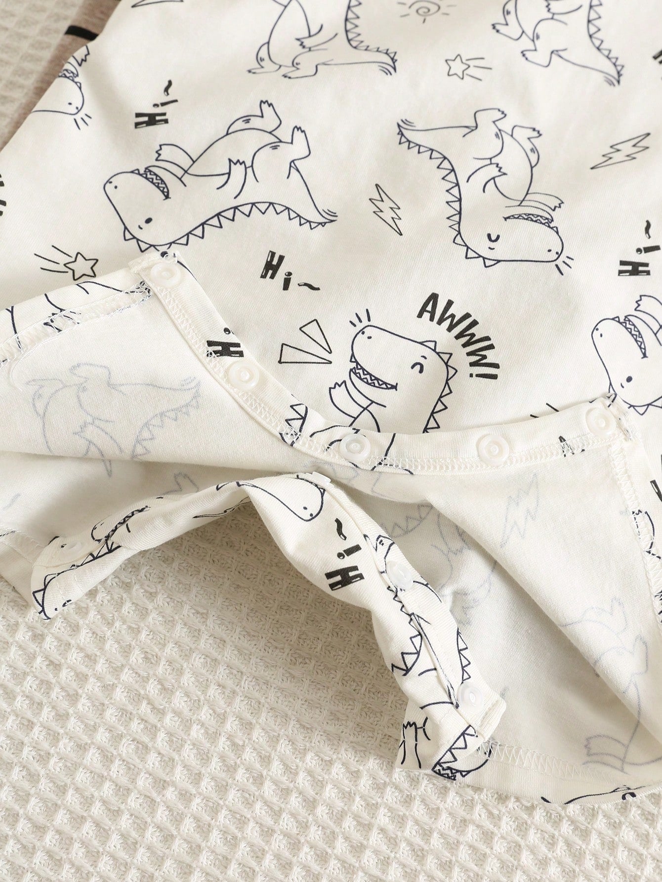 3pcs Unisex Baby Boy Baby Girl Cute Dinosaur Pattern Sleeveless Romper Shorts Cotton Set, Summer Baby Boy Clothes, 6pcs, Get 3pcs Random