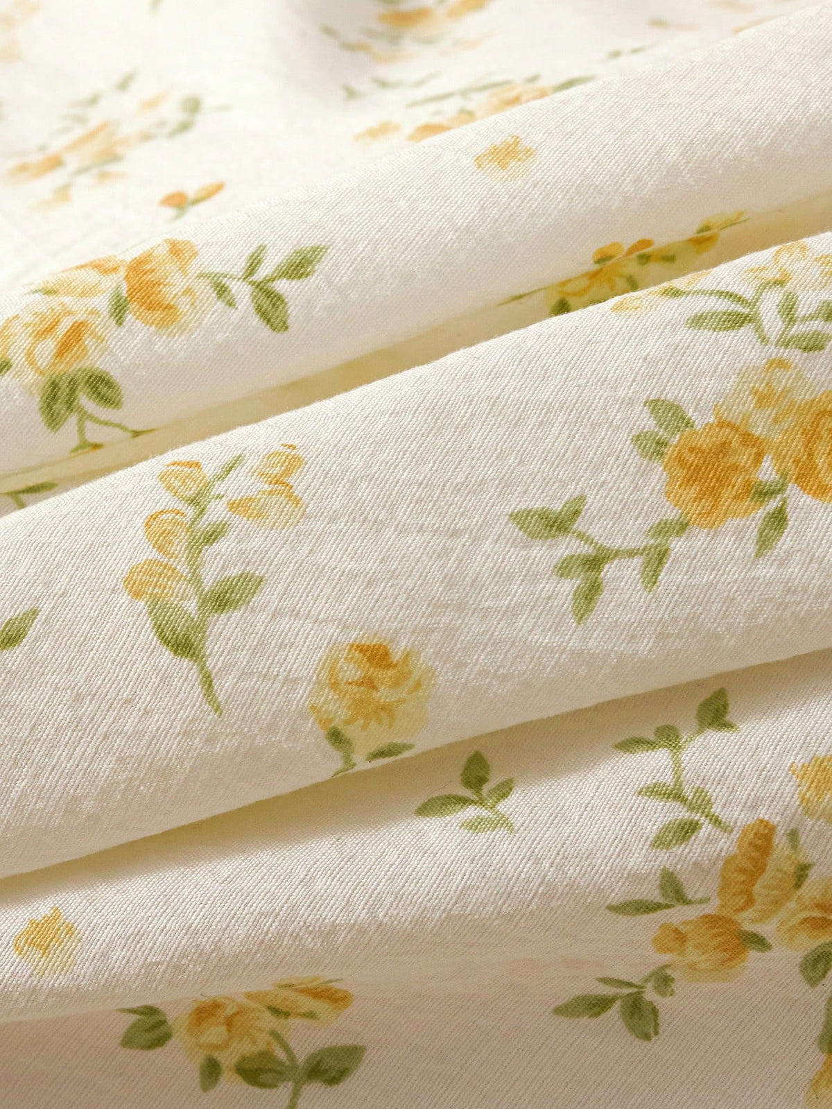 3pcs Yellow Ditsy Floral Bedding Set, Super Soft & Breathable, Made Of Premium Microfiber & Wrinkle-Resistant Fabric, All-Season Use. Machine Washable, Fade-Resistant, Anti-Pilling, Shrink & Wrinkle-R