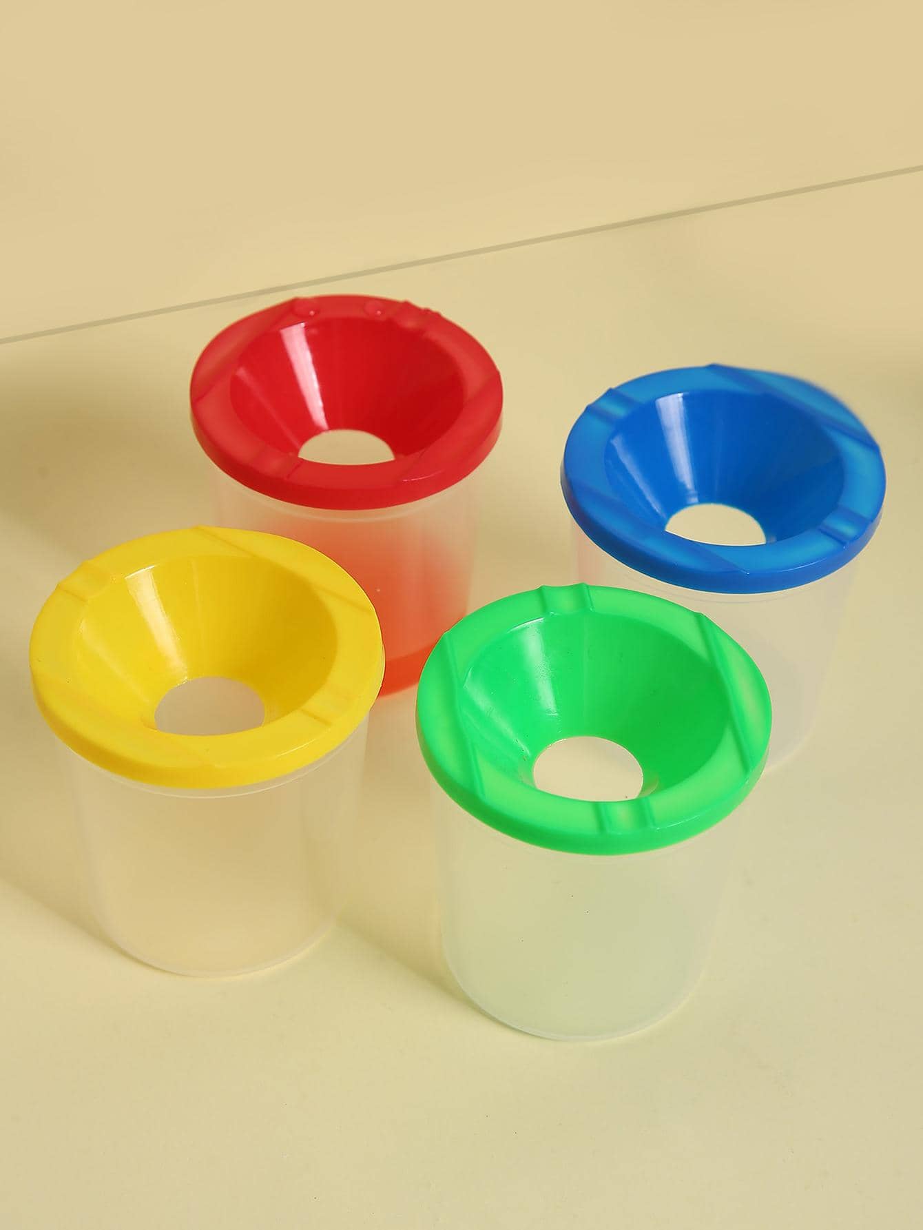 4pcs Children's Painting Cup Set, Diy Art Supplies Colorful Brush Washing Barrel And Cup, Random Color Back To School,Back To School,School Supplies