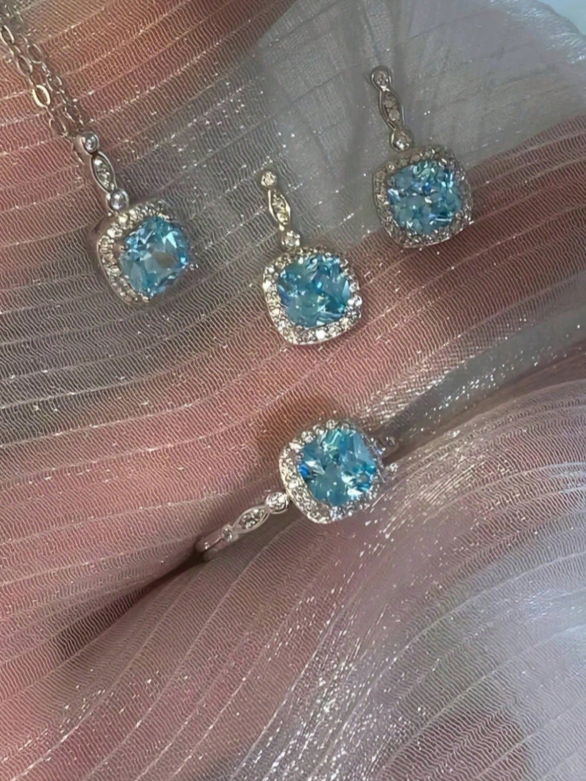 4pcs Ocean Heart-Shaped Blue Cube Jewelry Set- Necklace, Earrings, Ring, Perfect Gift For Girlfriend, Daily Wear Or Special Occasions,Classy,Festival
