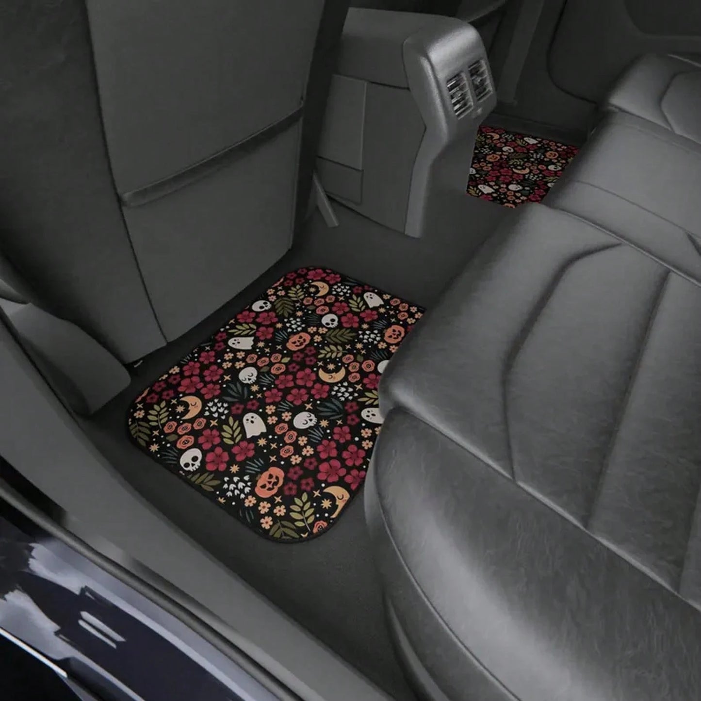 4pcs Spooky Halloween Goth Kawaii Car Floor Mats, Non Slip TPR Rubber Backing| Soft Flannel Surface, All Weather Dirt Protection, Easy To Install, Universal Fit For Most Cars SUVs, Special Gift Cho