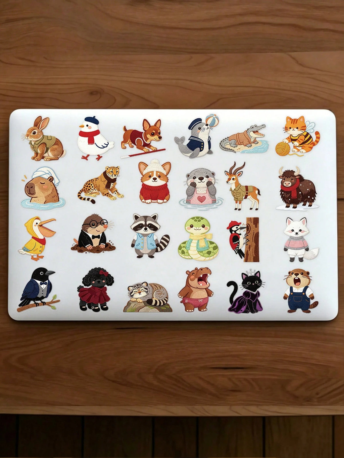 50pcs Knitted Animal Creative Stickers, Waterproof Transparent Stickers Suitable For Laptop, Guitar, Skateboard, Refrigerator, Luggage, Phone, Desktop, Wall, Suitable For Adult Gifts, Teenager Gifts