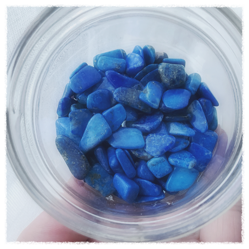A hundred Lapis Stones