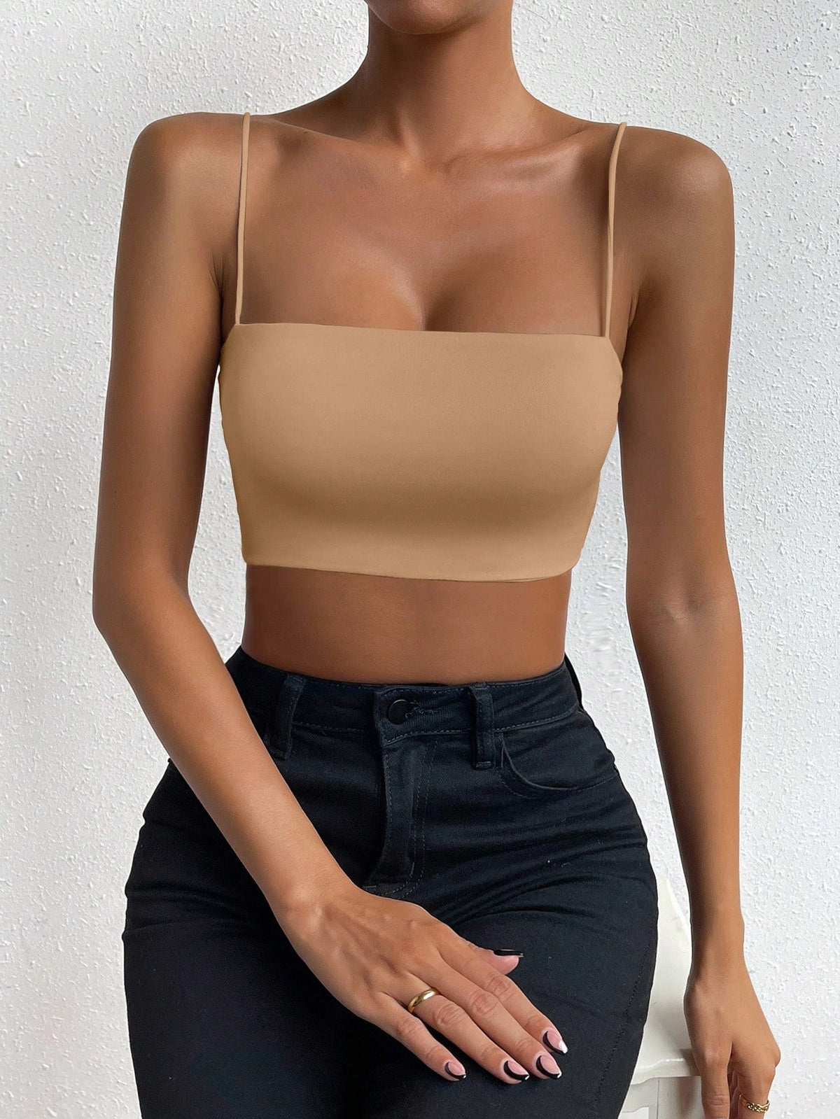 Allurite Solid Crop Cami Top
