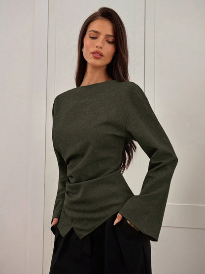 Aloruh Women's Autumn/Winter New Stylish Commuter Waist Ruched Asymmetric Hem Long Flare Sleeve V-Neck Pullover Blouse