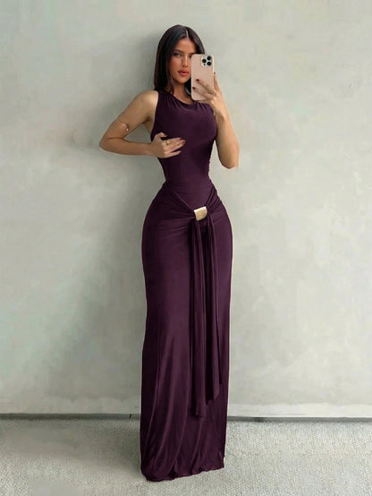 Aloruh Women's Black Sleeveless Bodycon Dress With Fish Tail Hem, Suitable For Vacation, Spring/Summer Party Night,Wedding Guest,Graduation Dress