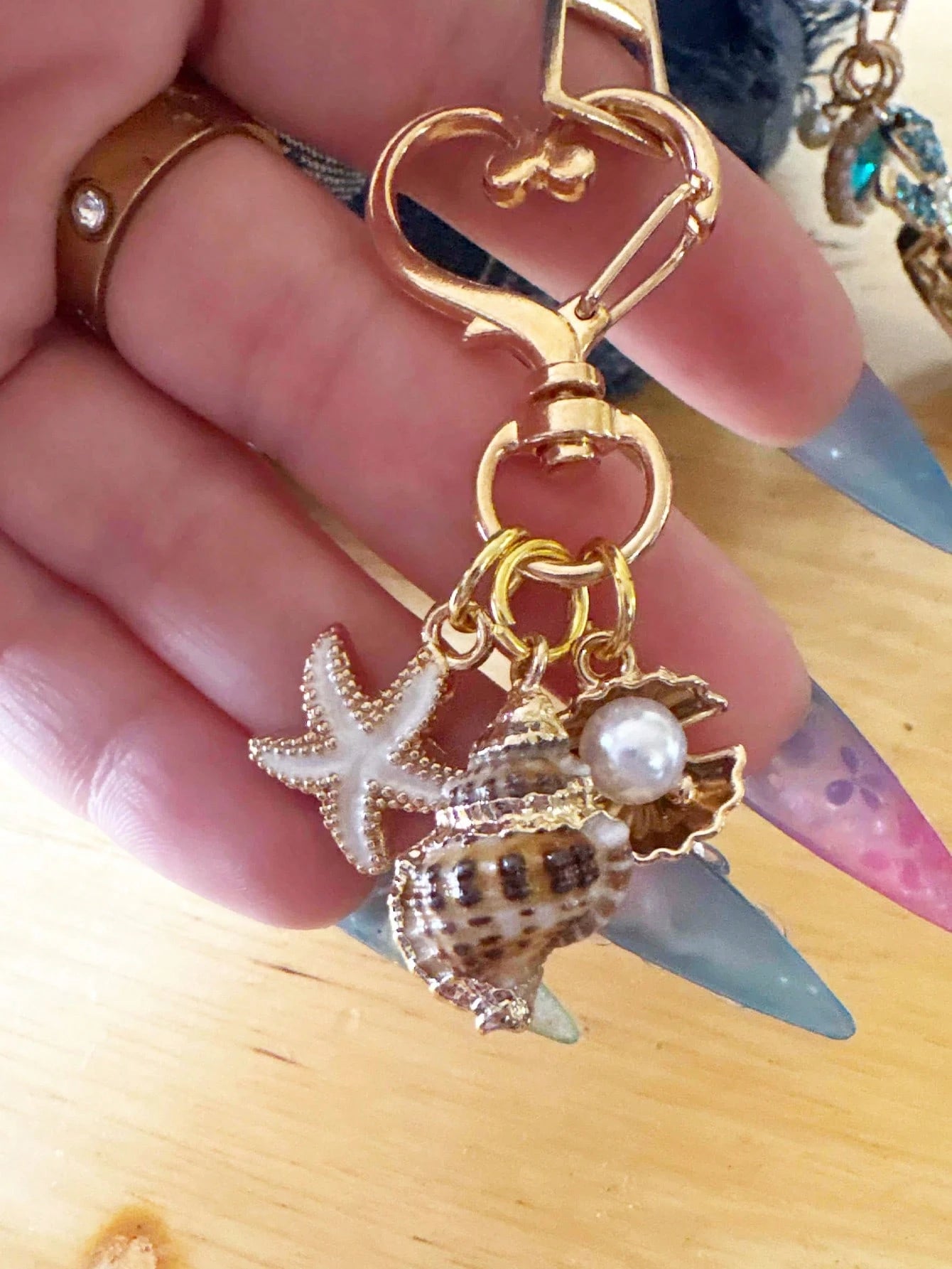 Asymmetrical Shell, Starfish, Conch And Starfish Packaging Ornament, Heart-Shaped Buckle Design, Wallet Pendant Decoration, Bridesmaid Gift, Summer Accessory, Beach Vacation Pendant Decoration, Starfi