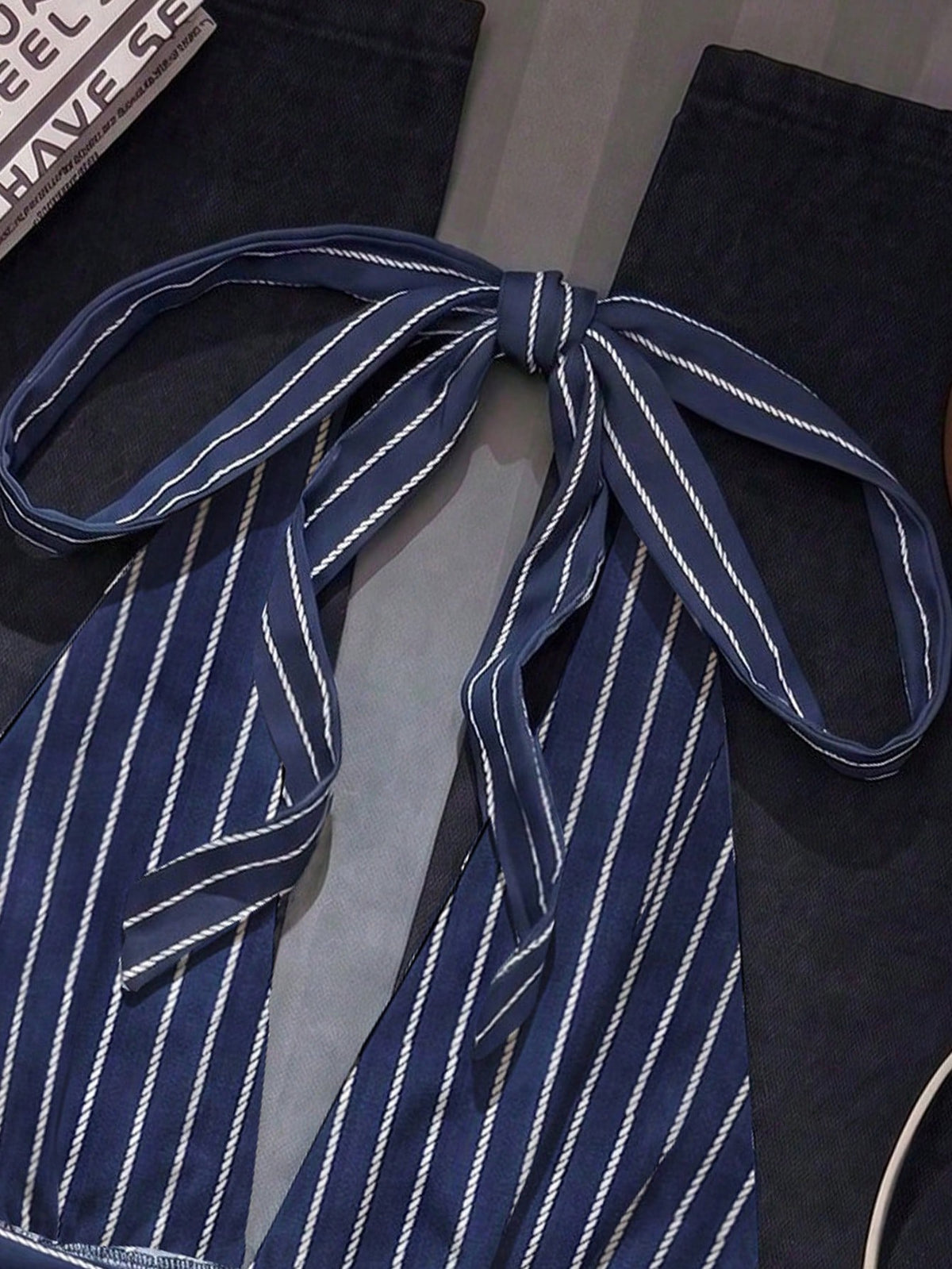 Attitoon Halter Neck Deep V-Neck Waist-Defining A-Line Backless Tank Top, Old Money Style, Casual Minimalist Retro Punk Y2K Versatile Party, Navy Blue Striped Print Pattern Top, Outing Wear, Summer