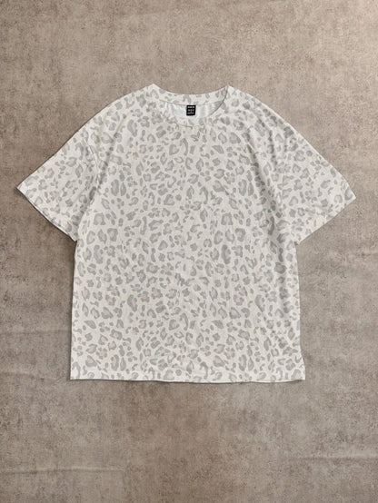 Attitoon Women's 95% Cotton Oversized Short Sleeve T-Shirt, Leopard Print Tees,Summer Casual Streetwear City Break Festival Beach