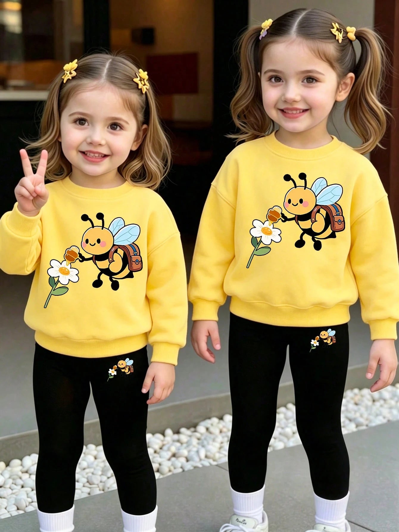 Autumn/Winter Baby Girl Creative Fresh Minimalist Cute Little Bee Print Basic Crew Neck Sweatshirt & Leggings Set, Comfortable Outfit