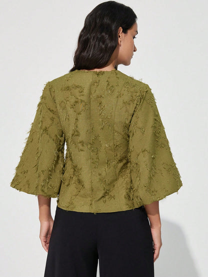 Aveloria Modichic New Tassel Jacquard Lantern Puff Sleeve Decorative Design Elegant Fashion Versatile Waist Cinched Elegant Mid-Sleeve Blouse