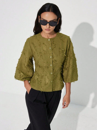 Aveloria Modichic New Tassel Jacquard Lantern Puff Sleeve Decorative Design Elegant Fashion Versatile Waist Cinched Elegant Mid-Sleeve Blouse
