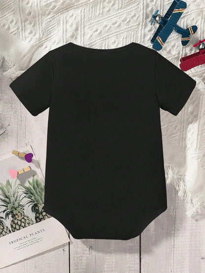 Baby Boy's Short-Sleeved Bodysuit With Slogan, Letter & Triangle Print