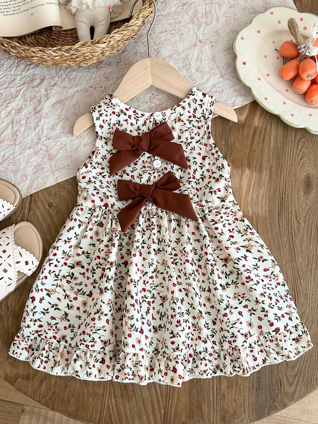 Baby Girl 3Months-3Years Dress Outing, 1pc Casual And Cute Daily Style Fall Outfits For Girl, Brown Bowknot Decoration Sleeveless Puffy Dress