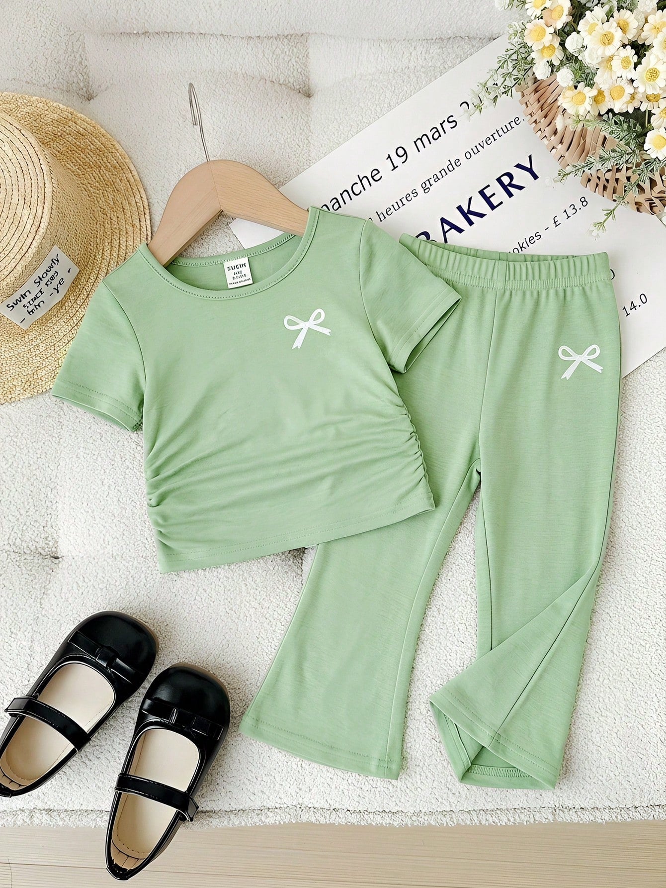 Baby Girl Bow Print Short Sleeve T-Shirt And Flare Pants Set,Sage Green Summer Casual Family Matching Baby Girls Outfit Childrens Clothing 2pcs