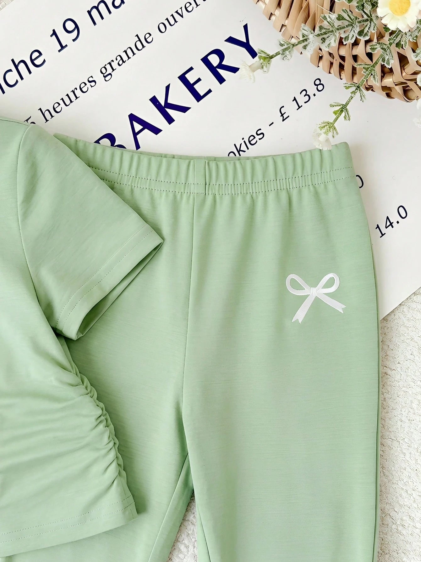 Baby Girl Bow Print Short Sleeve T-Shirt And Flare Pants Set,Sage Green Summer Casual Family Matching Baby Girls Outfit Childrens Clothing 2pcs