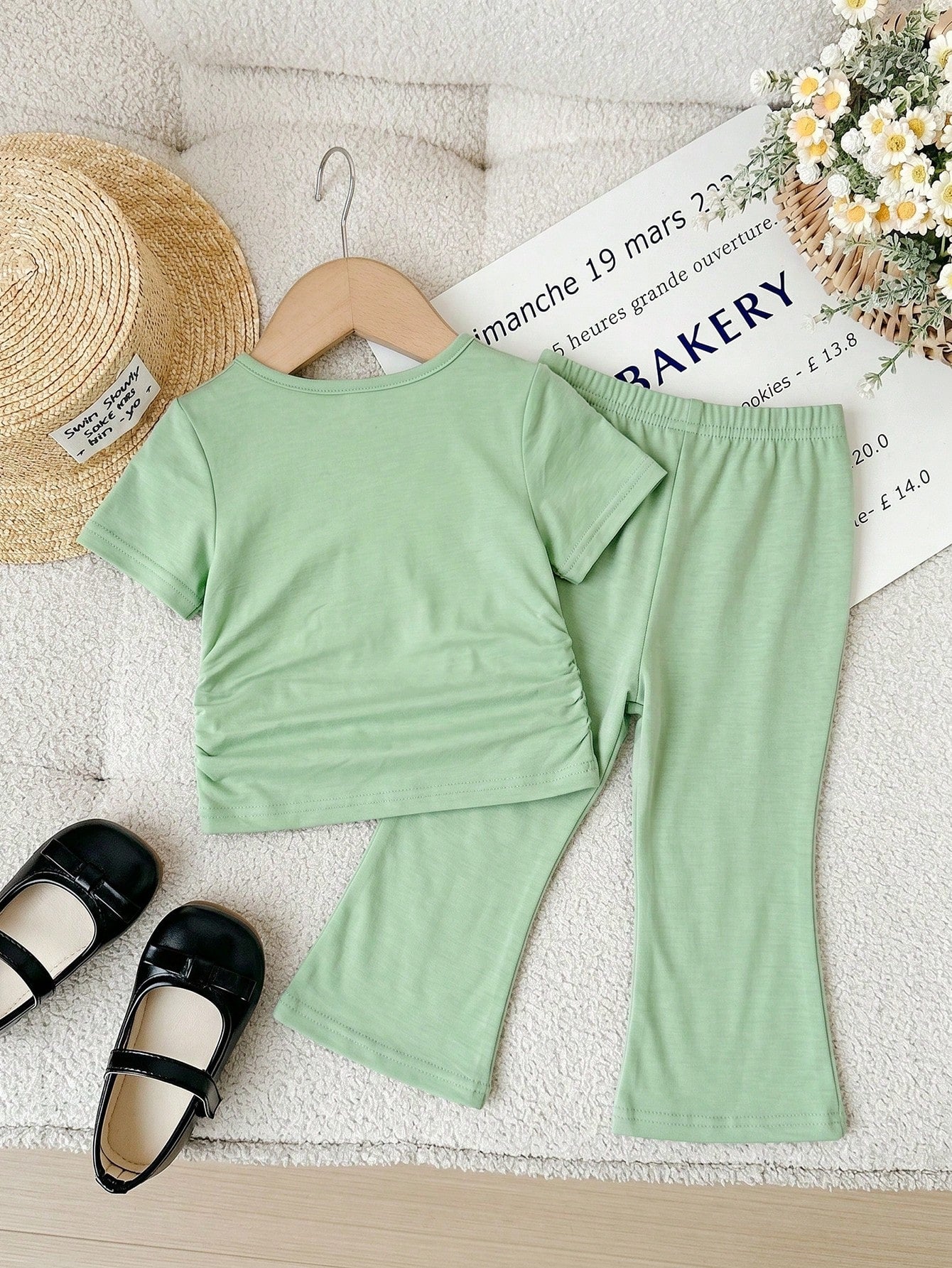 Baby Girl Bow Print Short Sleeve T-Shirt And Flare Pants Set,Sage Green Summer Casual Family Matching Baby Girls Outfit Childrens Clothing 2pcs