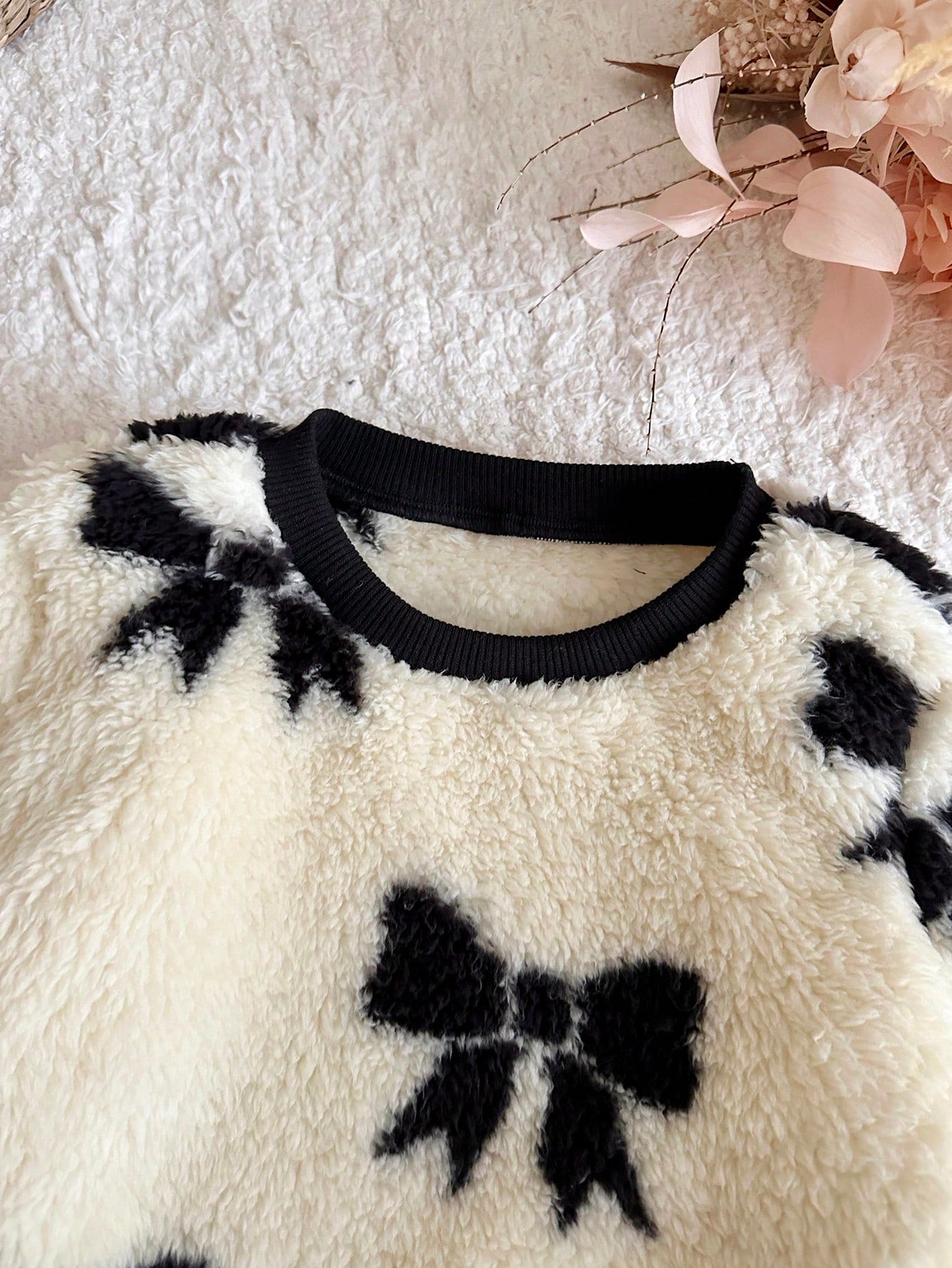 Baby Girl Bowknot Pattern Crew Neck Long Sleeve Sweatshirt And Pants Casual Set
