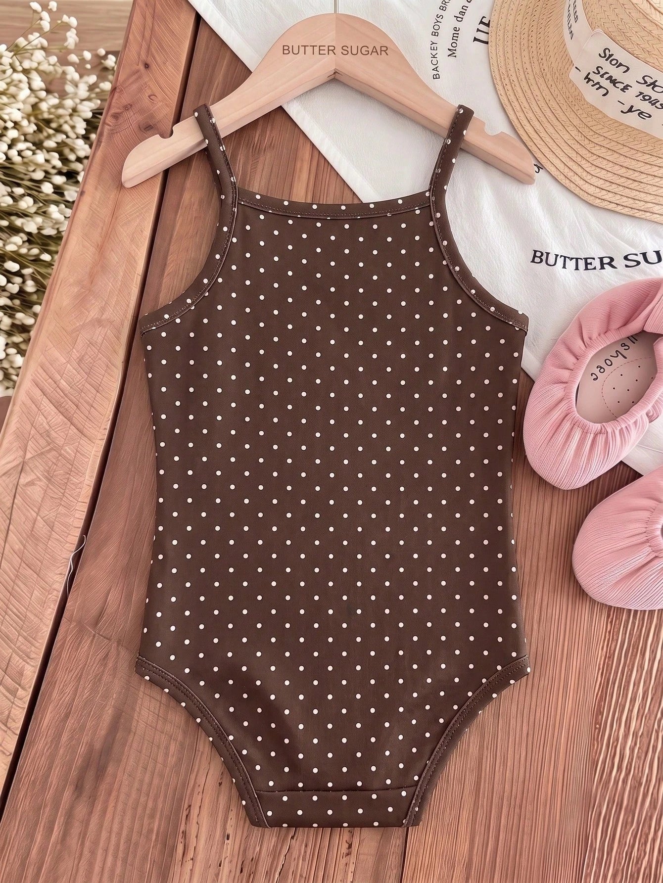 Baby Girl Casual Spaghetti Strap Romper Suitable For Spring And Summer