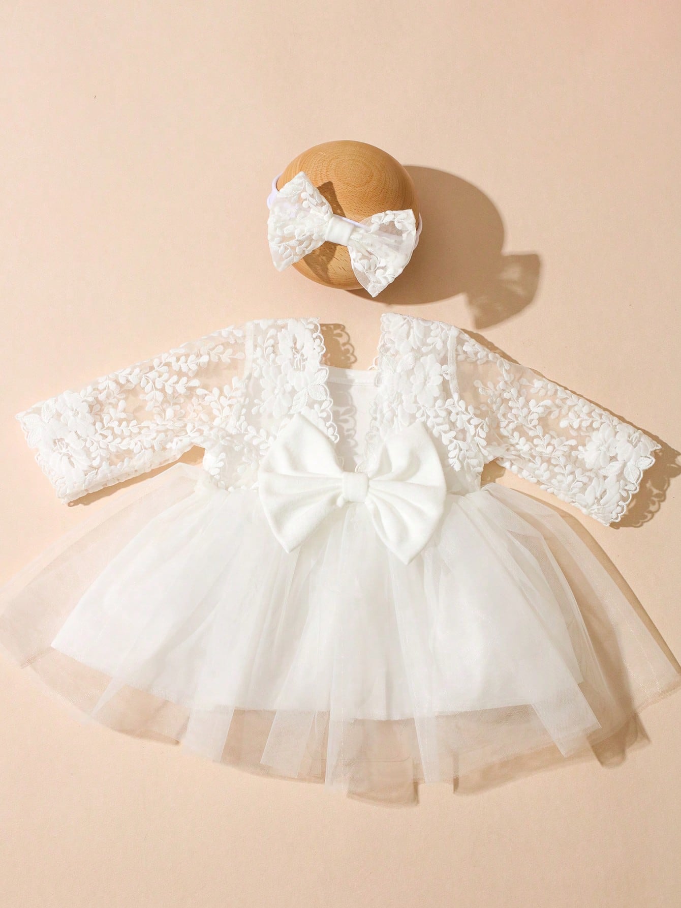 Baby Girl White Lace Dress Baptismal Gown With Headband Back Bowknot Infant Photography Outfits Summer 2016 Aesthetic Wedding Guest Party Clothes