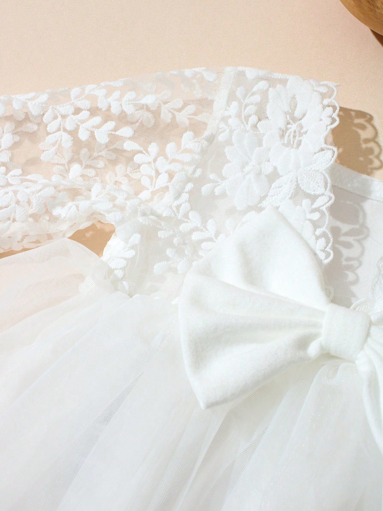 Baby Girl White Lace Dress Baptismal Gown With Headband Back Bowknot Infant Photography Outfits Summer 2016 Aesthetic Wedding Guest Party Clothes