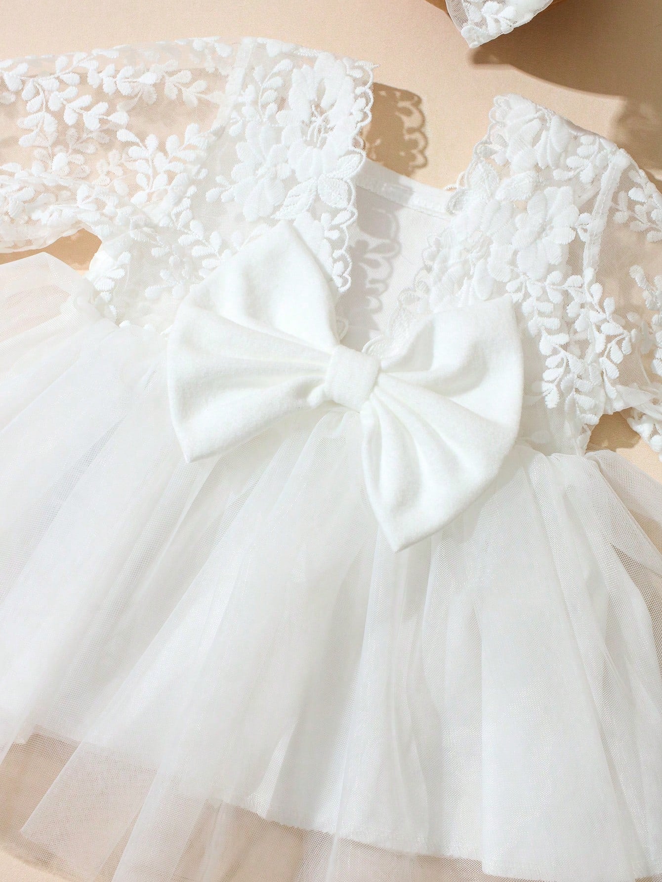 Baby Girl White Lace Dress Baptismal Gown With Headband Back Bowknot Infant Photography Outfits Summer 2016 Aesthetic Wedding Guest Party Clothes