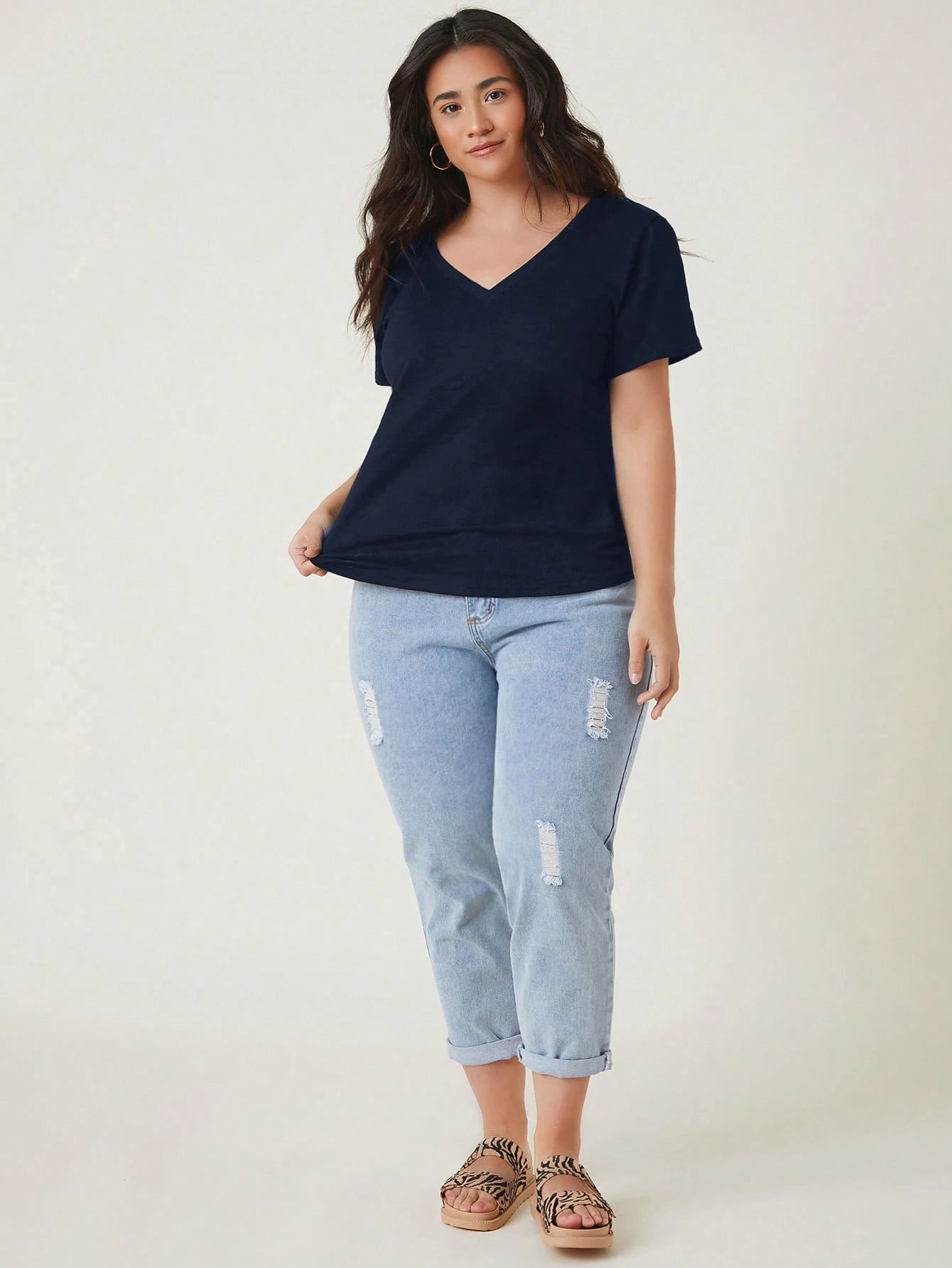 BASICS Plus Size Women's Solid V-Neck Short Sleeve Casual Traditional Off Shoulder Versatile T-Shirt House Navy Blue Summer Tops Office Formal