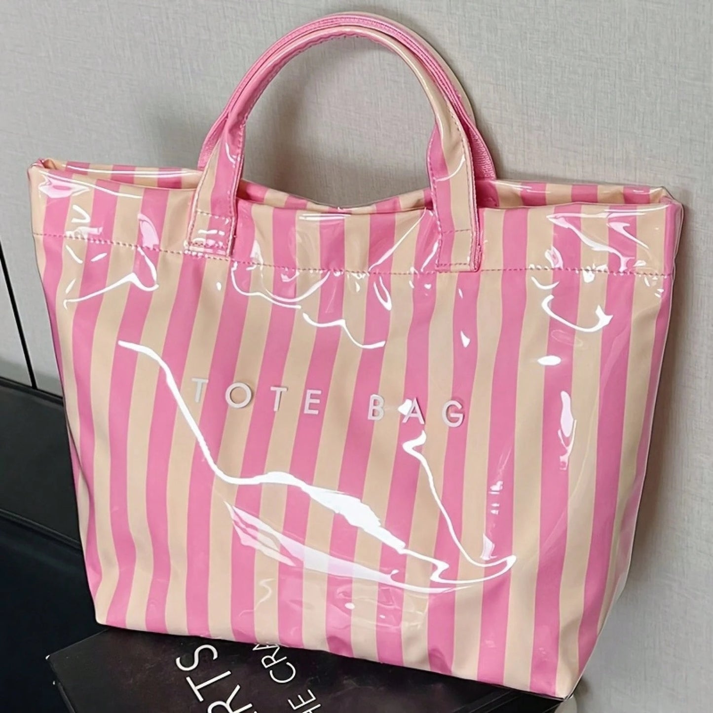 Beach Vacation Color Blocked Striped Women's Fashionable Large Capacity Work Handbag, Suitable For Daily Commuting, Shopping, And Vacation Travel