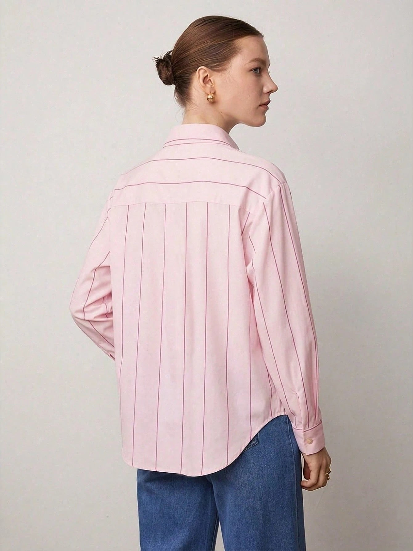 BizChic White Long Sleeve Loose Striped Shirt, Business Formal, Vacation Style, Slouchy, Commute, Date, Daily, Vacation, Office, Slimming, Elegant, Versatile, Summer, Autumn, Halloween, Back To School