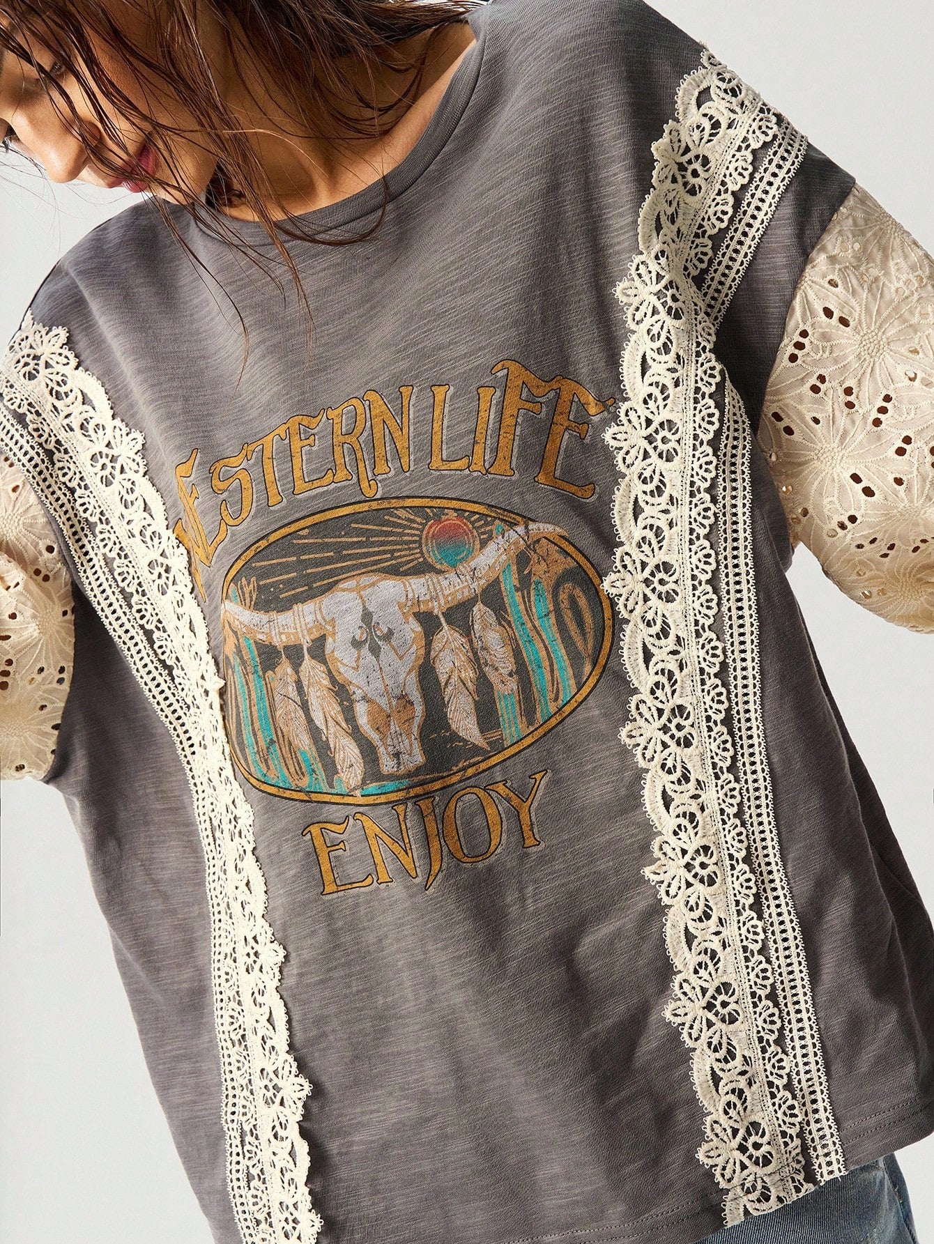 Bohemela Plus Size Casual Vintage Hollow Out Embroidered & Contrast Lace T-Shirt,Holiday For Women