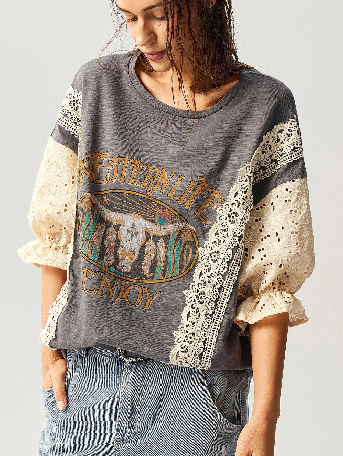 Bohemela Plus Size Casual Vintage Hollow Out Embroidered & Contrast Lace T-Shirt,Holiday For Women