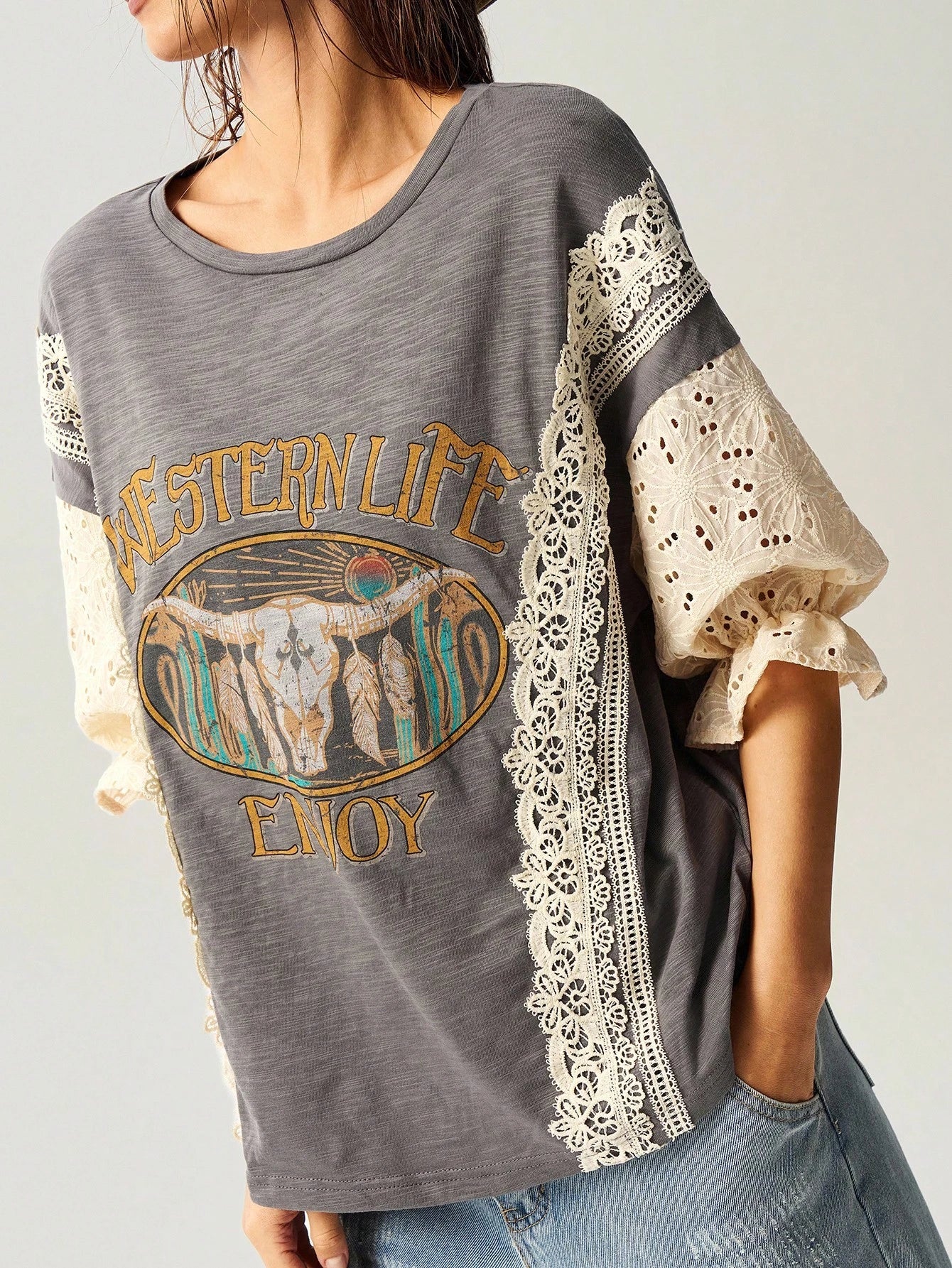 Bohemela Plus Size Casual Vintage Hollow Out Embroidered & Contrast Lace T-Shirt,Holiday For Women