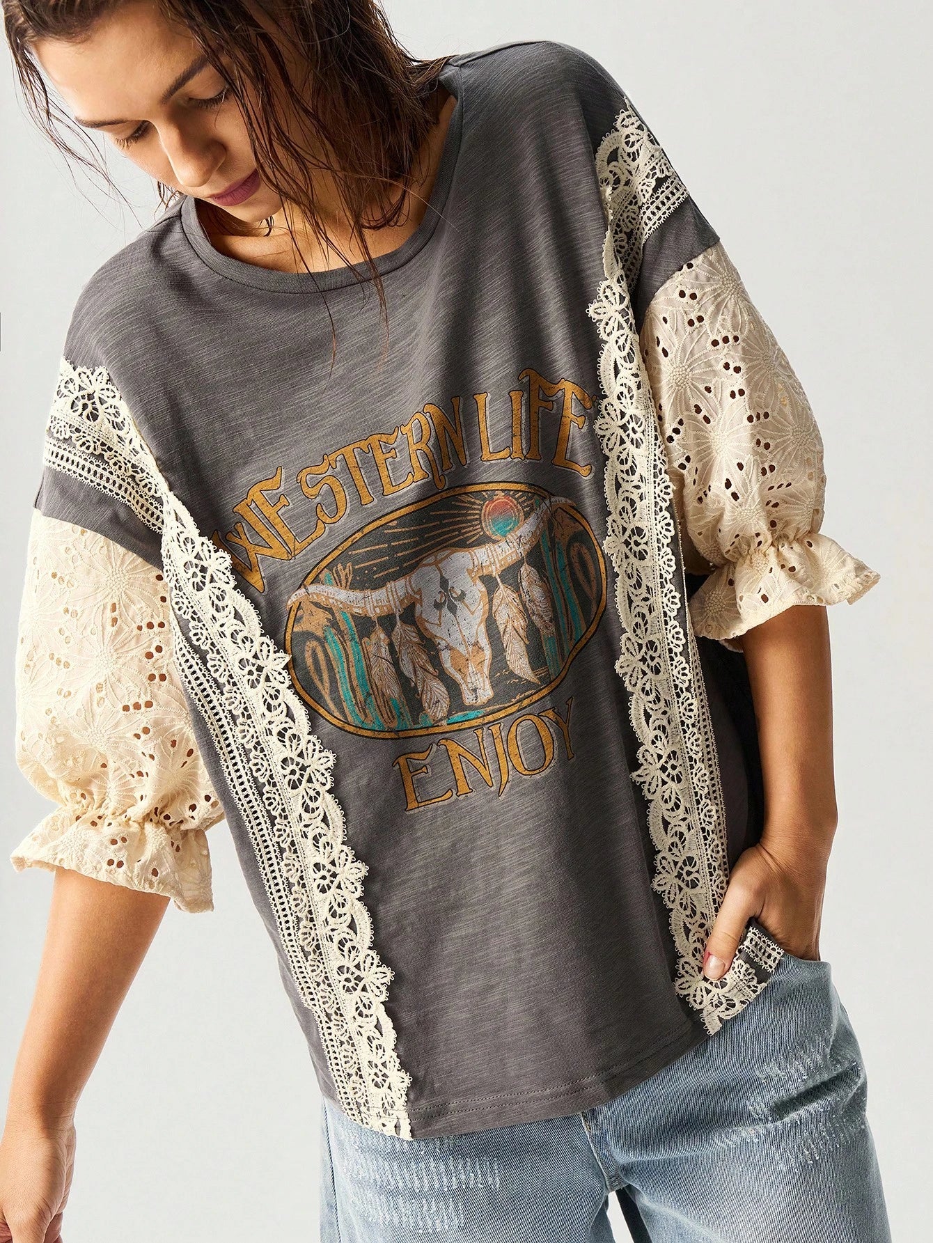 Bohemela Plus Size Casual Vintage Hollow Out Embroidered & Contrast Lace T-Shirt,Holiday For Women