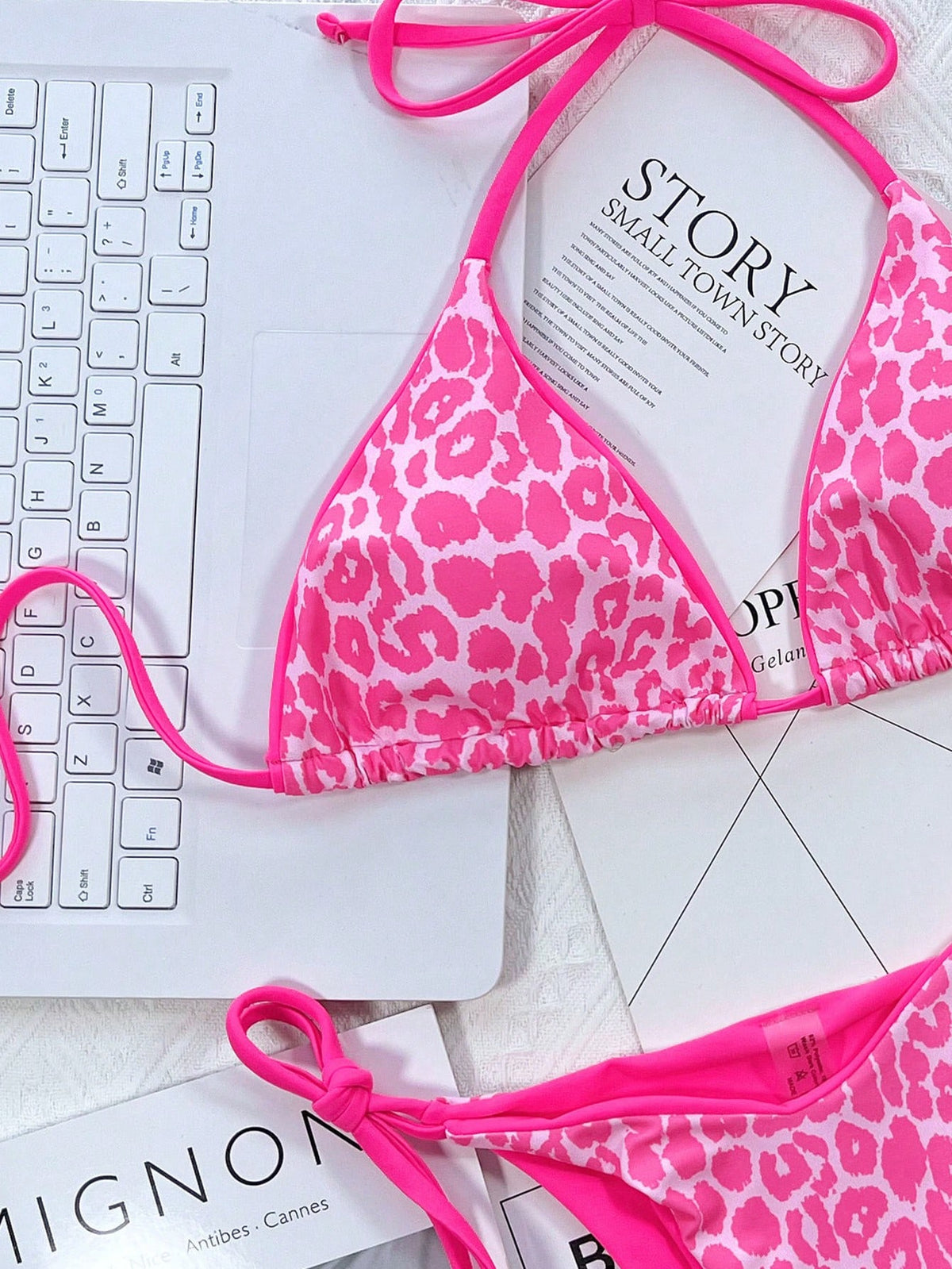 Bonvoyette 2025 Leopard Print Bikini Set (Print Randomly)