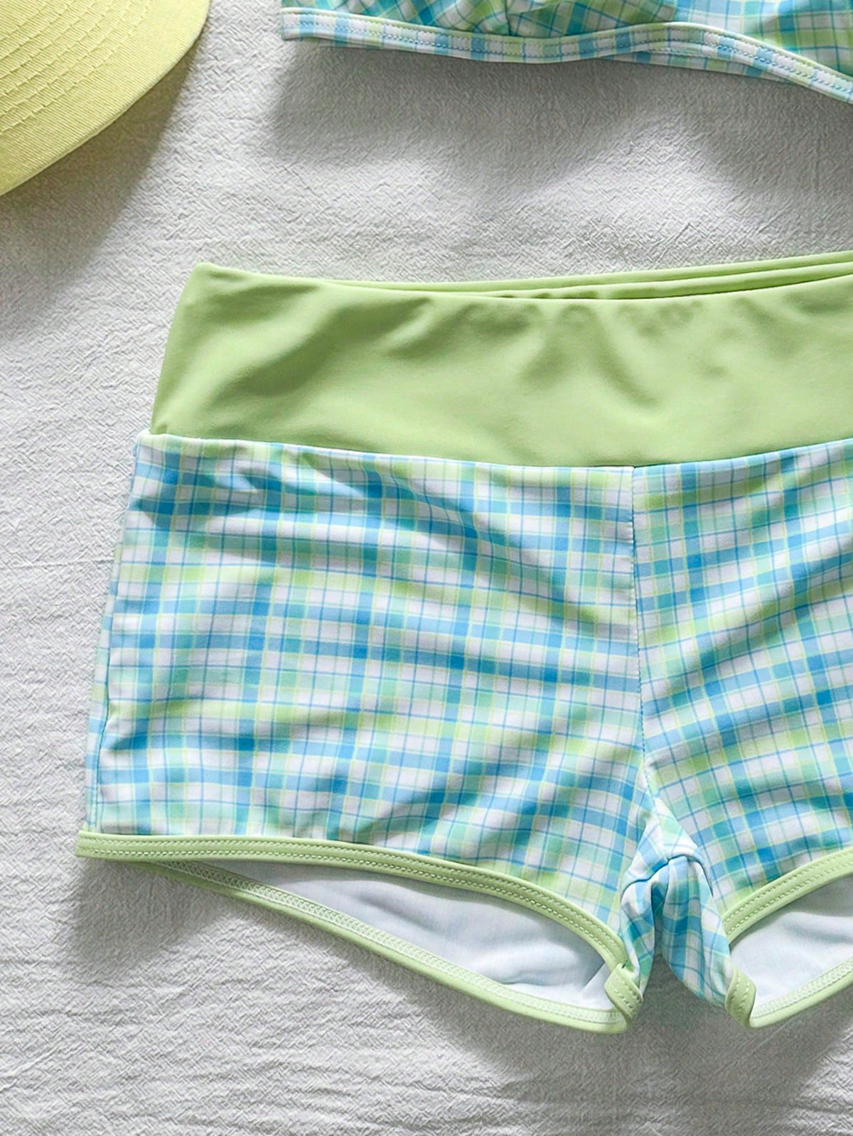 Bonvoyette 2pcs Women's Swimwear Bikini, Blue Yellow Graphic Polka Dot Striped Swimshorts For Boho Vacation,Bohemian, Gym Outfit Chill Y2K Vintage Casual Cute Sweet Retro Beach Women Swimwear Set Swi