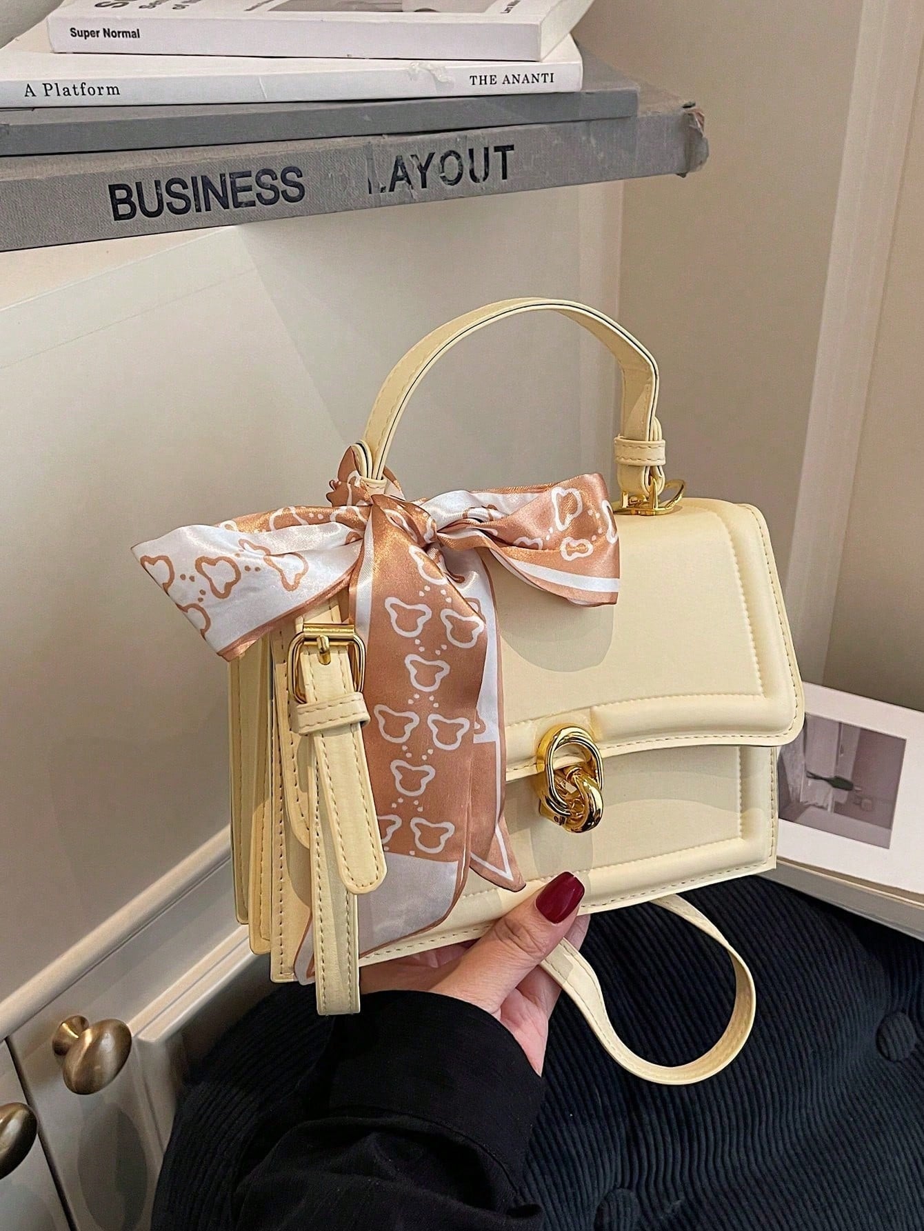 Bow Decor Lightweight,Business Casual Mini Skinny Scarf Decor Flap Square Bag For Teen Girls Women College Students,Rookies & White-Collar Workers Perfect For Office,College,Work,Business,Commute,Out