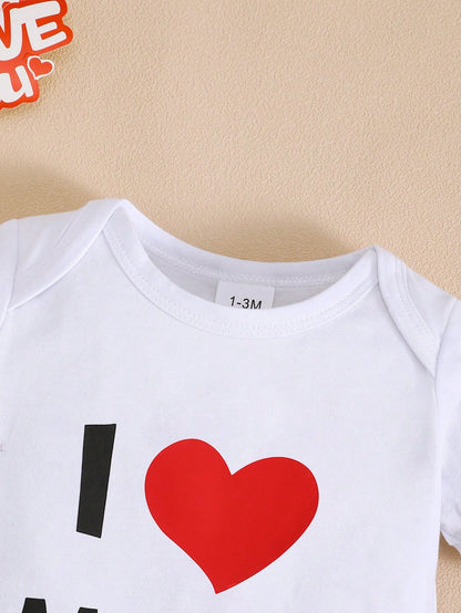 BrownBark 2pcs Baby Boys & Girls Newborn Soft Cotton Cute Short Sleeve Bodysuit With "I Love Daddy & I Love Mommy" Graphic Print, Suitable For Indoor, Outdoor, Mother's Day/Father's Day/Valentine's Da